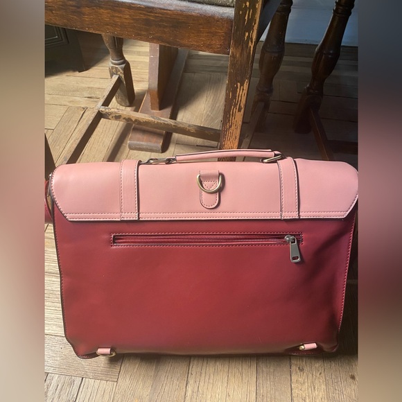 Ecosusi Sombre vintage briefcase 15.6 inches — pink faux leather - brand new! - Picture 2 of 3